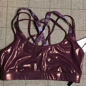 Victoria Sport Metallic Sport Bra💃🏽💃🏽💃🏽